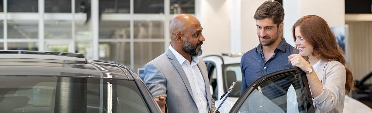 What to Expect from a Columbus Car Dealership Visit
